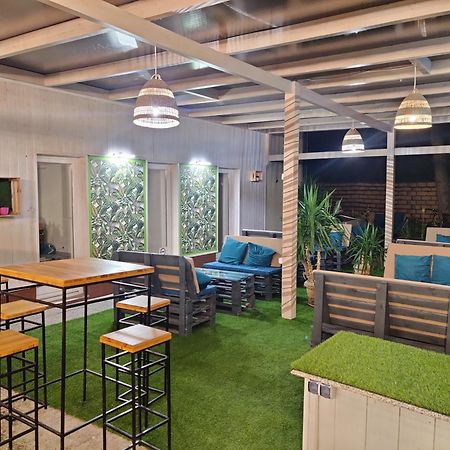Villa Italia Guest House Siofok Bagian luar foto