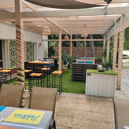 Villa Italia Guest House Siofok Bagian luar foto