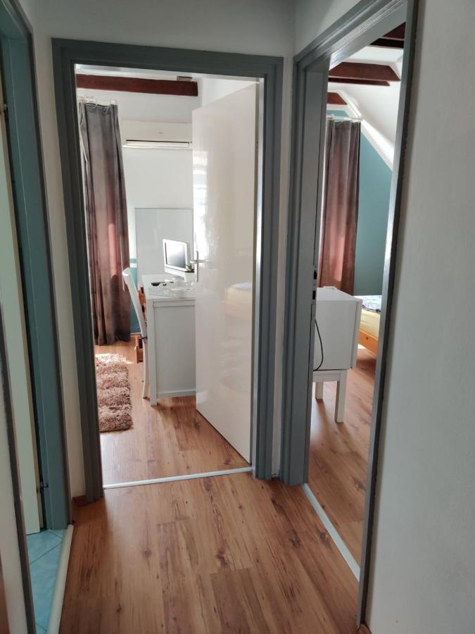Villa Italia Guest House Siofok Bagian luar foto
